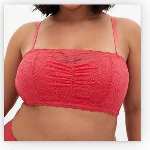 NWOT TORRID Curve Lace Bralette